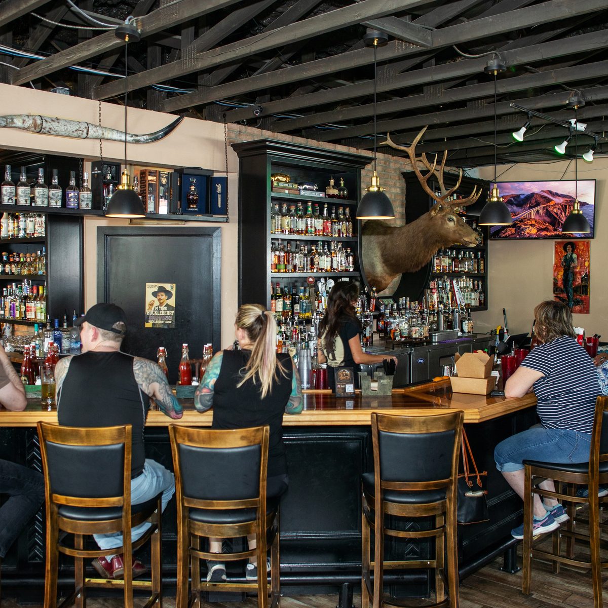 Whiskey Flights Worth Lingering Over