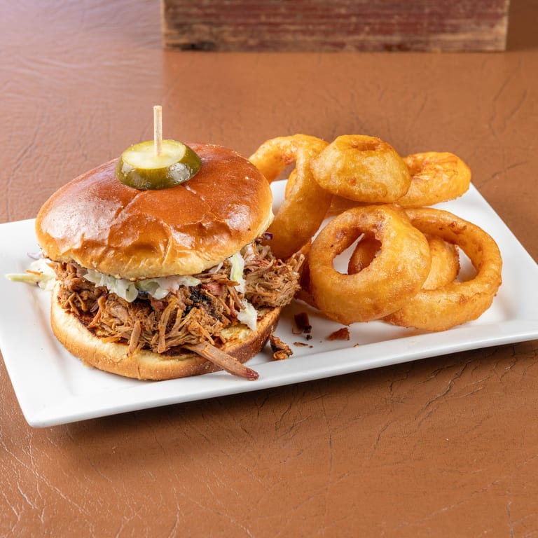Pulled Pork Sandwich Delight